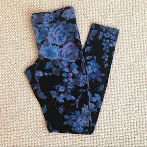 SOLD! 🌸 Express Floral Leggings